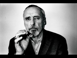 45-Minute interview with Dennis Hopper on BLUE VELVET and his film career highlights. - YouTube