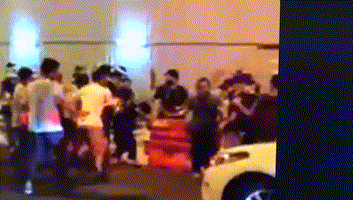 https://vid.pr0gramm.com/2019/07/24/8a347bc6f746ba1c.mp4